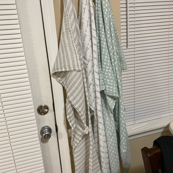 Cloud island swaddle bundle - Picture 2 of 2